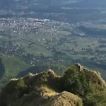 عطلات انجوي ذا سايلنس بيت للعطل *